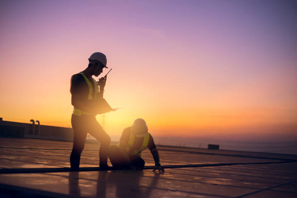 Best Flat Roof Repair Services  in Valenti, NE